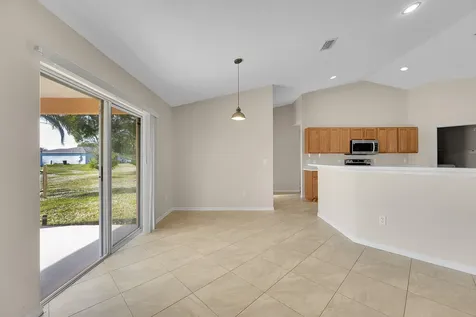 530 Sw Butler Avenue Port Saint Lucie FL 34983