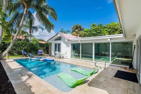 103 W Sandpiper Circle Jupiter FL 33477