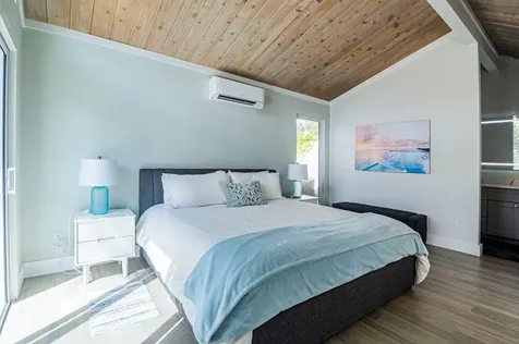103 W Sandpiper Circle Jupiter FL 33477
