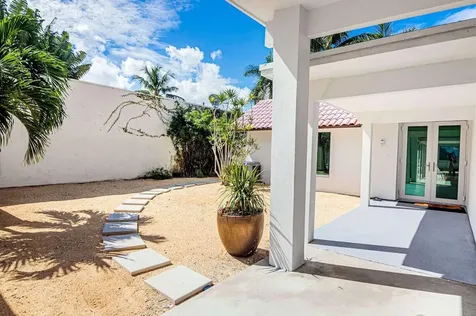 103 W Sandpiper Circle Jupiter FL 33477