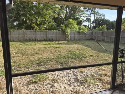 250 SE Walters Terrace Port Saint Lucie FL 34983
