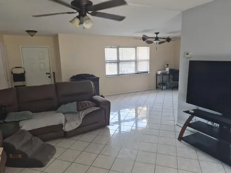 250 SE Walters Terrace Port Saint Lucie FL 34983