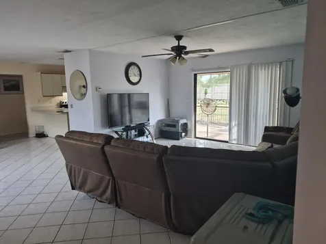 250 SE Walters Terrace Port Saint Lucie FL 34983