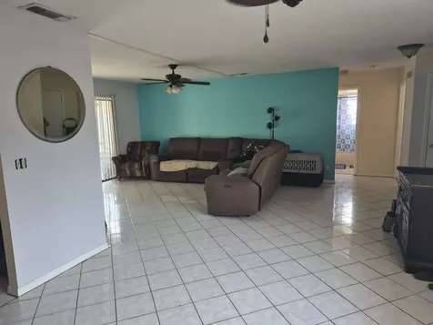250 SE Walters Terrace Port Saint Lucie FL 34983