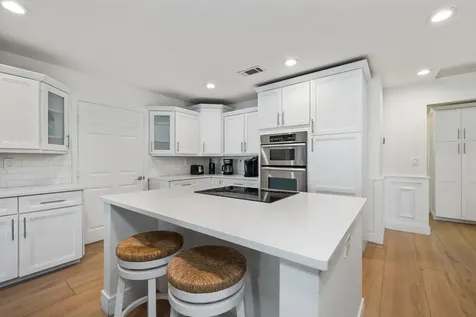 100 Neptune Drive Hypoluxo FL 33462