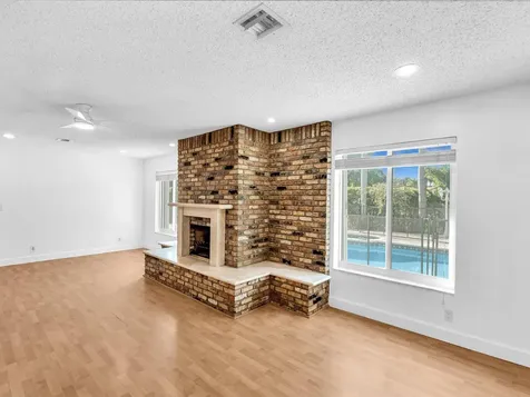 4400 Buchanan Street Hollywood FL 33021