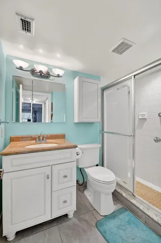 310 Pine Ridge Circle Greenacres FL 33463