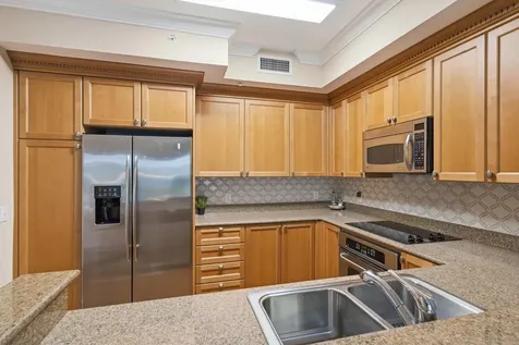 4 Renaissance Way Boynton Beach FL 33426