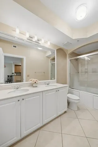 4 Renaissance Way Boynton Beach FL 33426