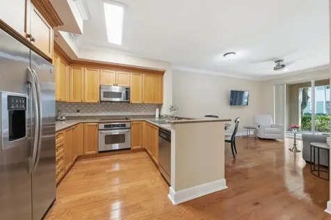 4 Renaissance Way Boynton Beach FL 33426