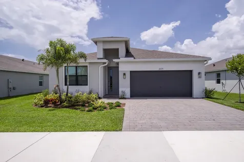 2071 NE Cedar Street Jensen Beach FL 34957