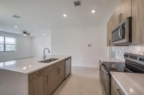 2071 NE Cedar Street Jensen Beach FL 34957