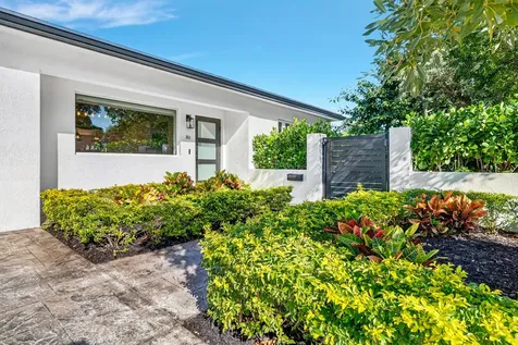301 Pilgrim Road West Palm Beach FL 33405