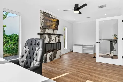 301 Pilgrim Road West Palm Beach FL 33405