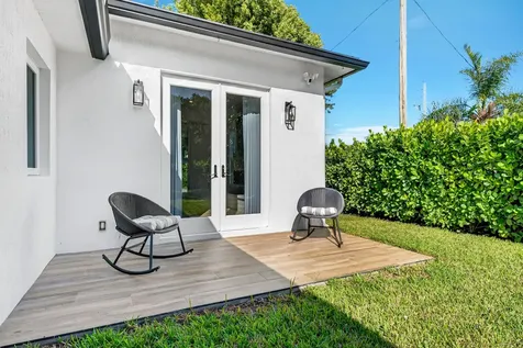 301 Pilgrim Road West Palm Beach FL 33405