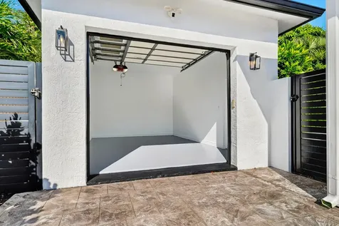 301 Pilgrim Road West Palm Beach FL 33405