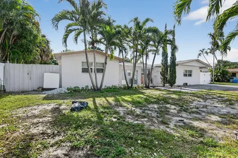 256 Sw 11th Place Boca Raton FL 33432