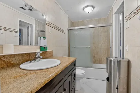 256 Sw 11th Place Boca Raton FL 33432