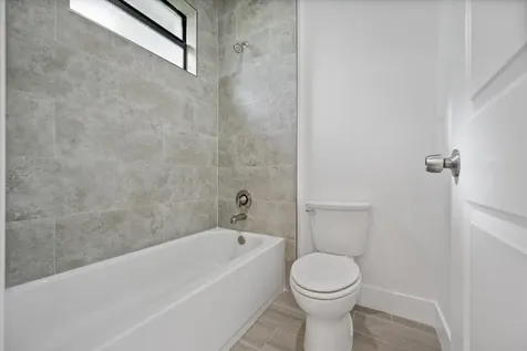 1580 W 32nd Street Riviera Beach FL 33404