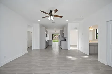 1580 W 32nd Street Riviera Beach FL 33404