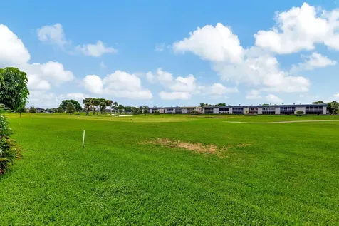185 Normandy Delray Beach FL 33484