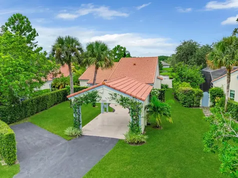2291 Las Casitas Drive Wellington FL 33414