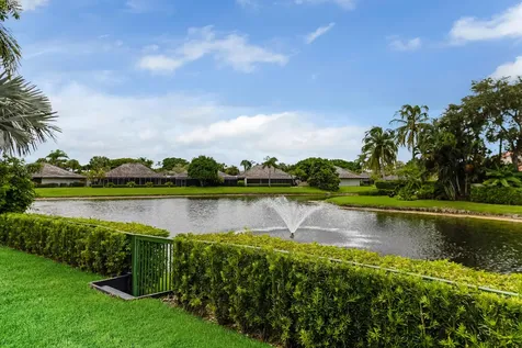 2291 Las Casitas Drive Wellington FL 33414