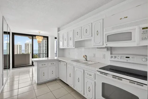 4200 N Ocean Drive Riviera Beach FL 33404