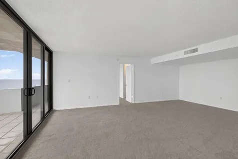 4200 N Ocean Drive Riviera Beach FL 33404