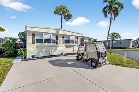 12001 Iguana Bay Boynton Beach FL 33436