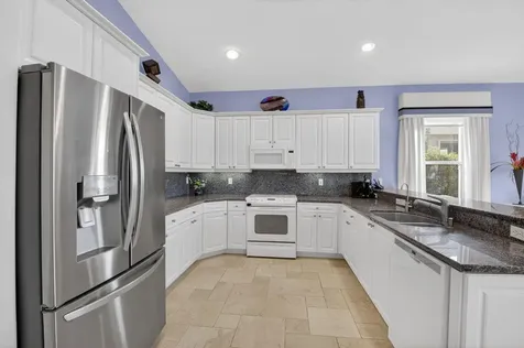 13197 Alhambra Lake Circle Delray Beach FL 33446