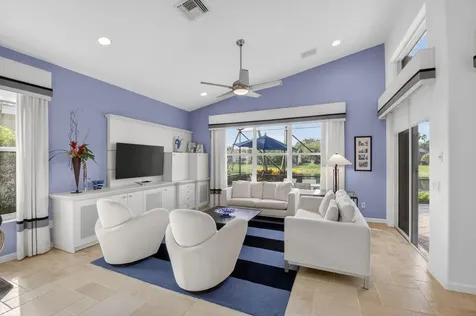 13197 Alhambra Lake Circle Delray Beach FL 33446