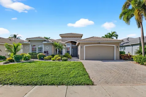 13197 Alhambra Lake Circle Delray Beach FL 33446