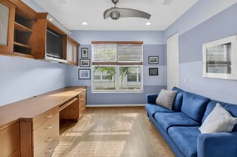 13197 Alhambra Lake Circle Delray Beach FL 33446