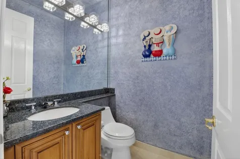 13197 Alhambra Lake Circle Delray Beach FL 33446