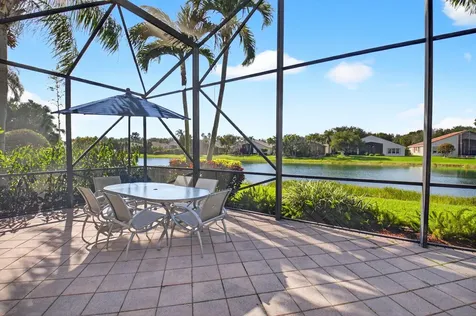 13197 Alhambra Lake Circle Delray Beach FL 33446