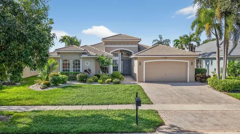 13197 Alhambra Lake Circle Delray Beach FL 33446