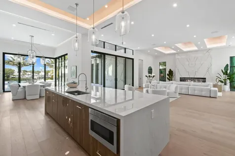 2085 Vitex Lane North Palm Beach FL 33408