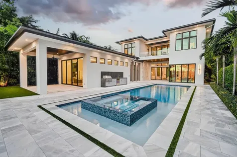 2085 Vitex Lane North Palm Beach FL 33408