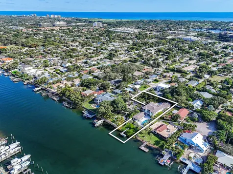 2085 Vitex Lane North Palm Beach FL 33408