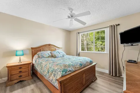 1000 Crestwood Court Royal Palm Beach FL 33411