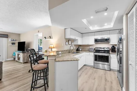 1000 Crestwood Court Royal Palm Beach FL 33411