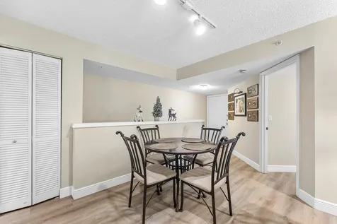 1000 Crestwood Court Royal Palm Beach FL 33411