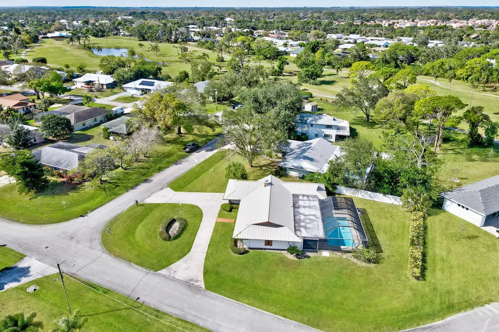 5506 Echo Pines Circle Fort Pierce FL 34951