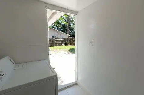 3652 Alexander Court Lake Worth FL 33463