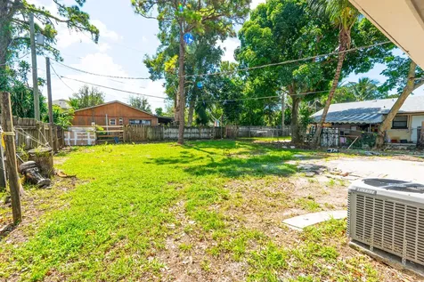 3652 Alexander Court Lake Worth FL 33463