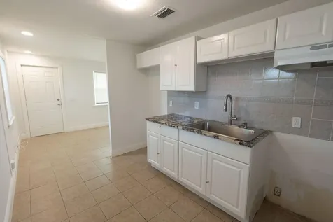 3652 Alexander Court Lake Worth FL 33463