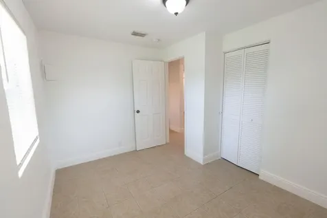 3652 Alexander Court Lake Worth FL 33463