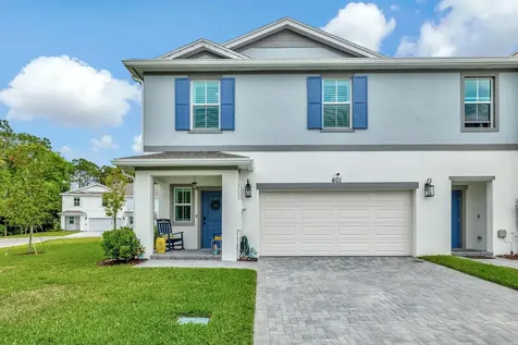 601 Ne Waters Edge Lane Port Saint Lucie FL 34983