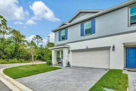 601 Ne Waters Edge Lane Port Saint Lucie FL 34983